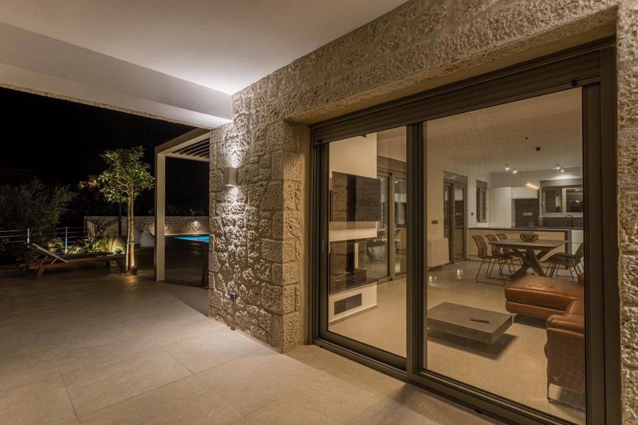 Manitennisvillas Stoúpa Exterior foto